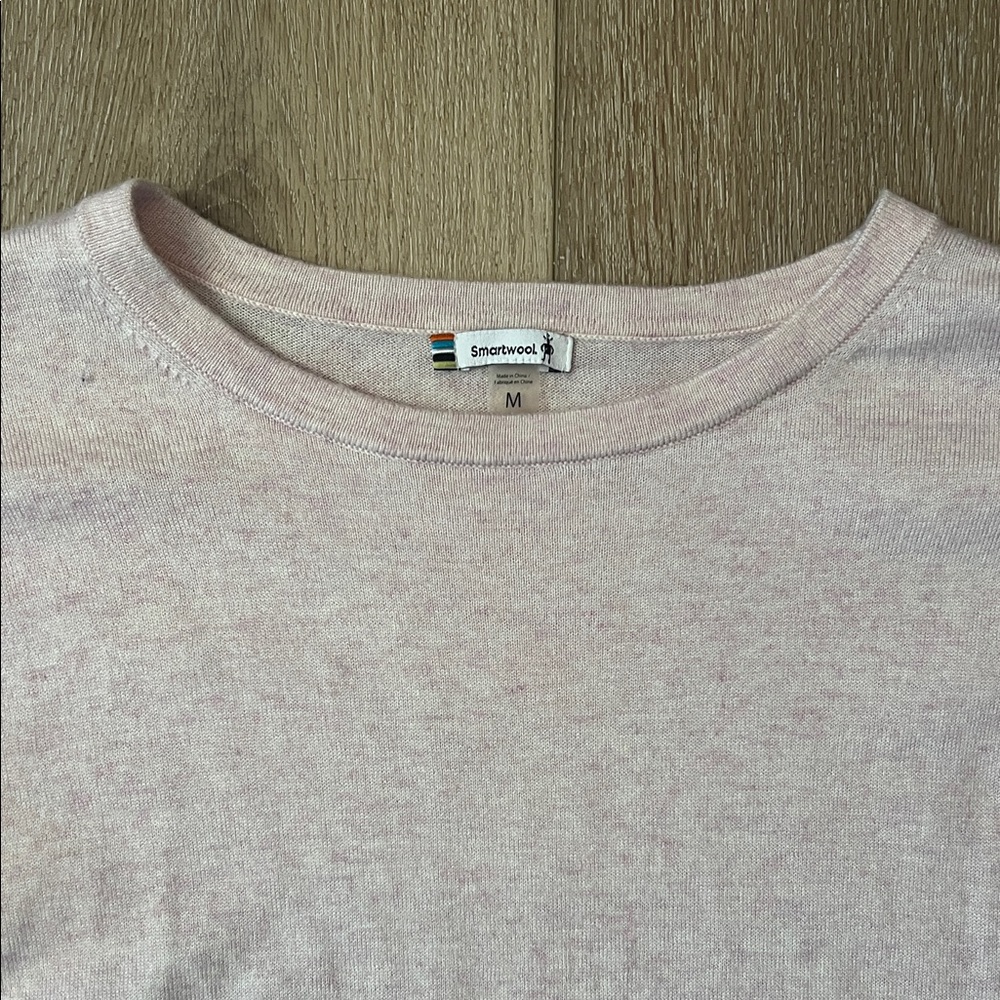 Smartwool ~ soft pink, wool blend sweater, base layer, size M - Picture 3 of 14